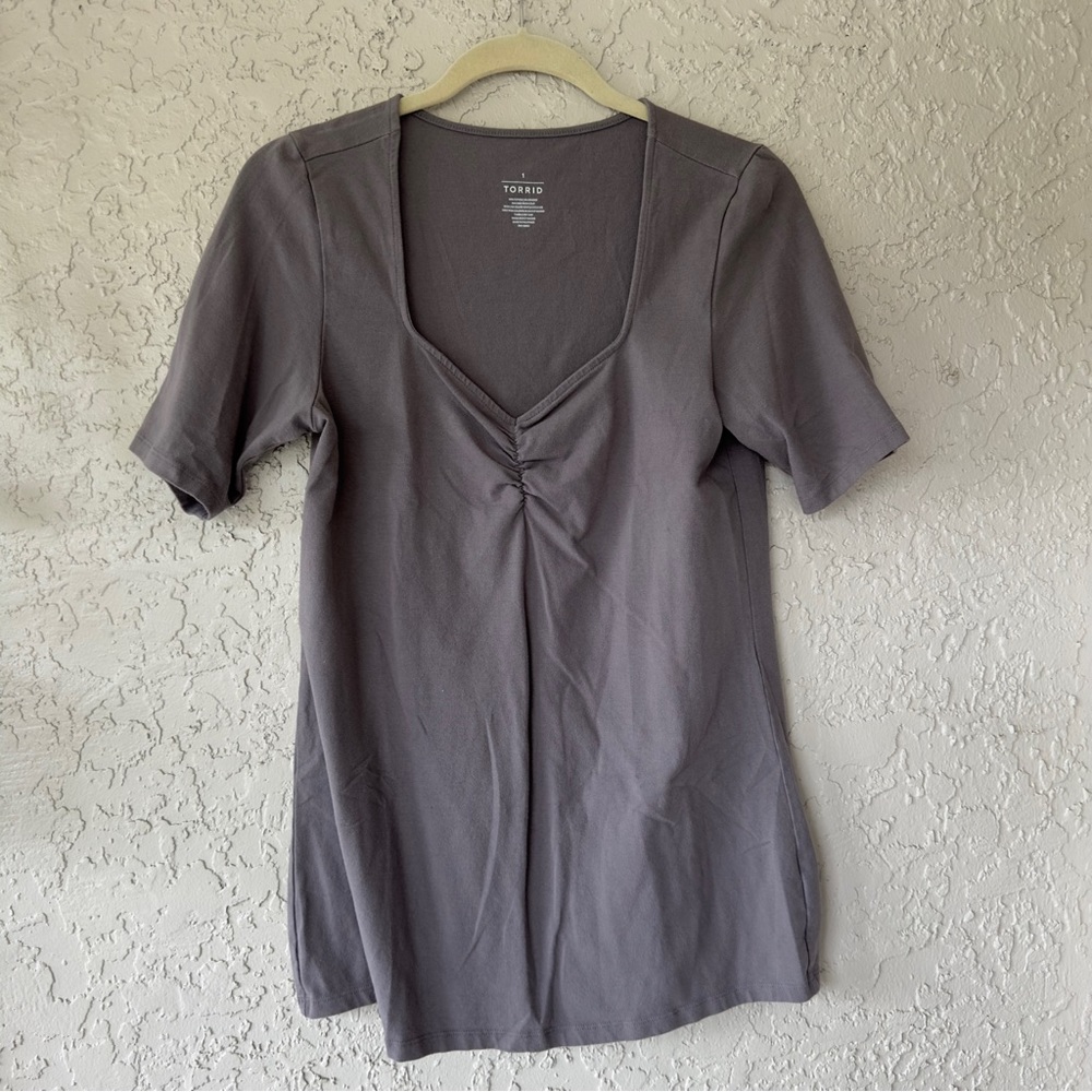 Torrid Foxy Knit tee grey